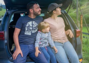 4 Factors to Consider When Upgrading Your Family Car