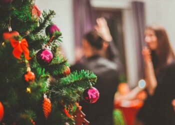 office Christmas party games